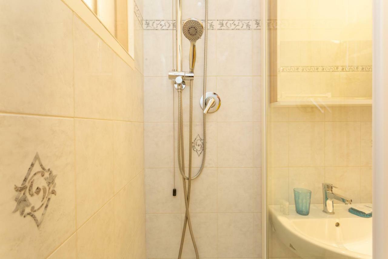 The Best Rent - Cozy Studio Apartment In Milan Downtown エクステリア 写真